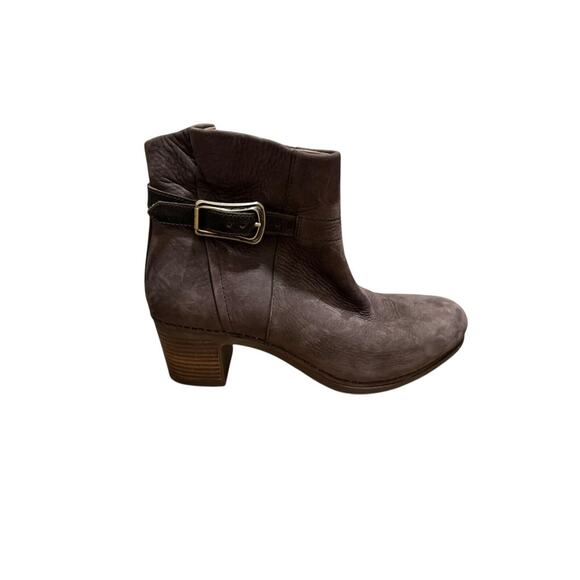 Dansko Shoes - Dansko Hartley Side Zip Ankle Boots Booties Brown Chocolate Buck Sz 38 USA 8